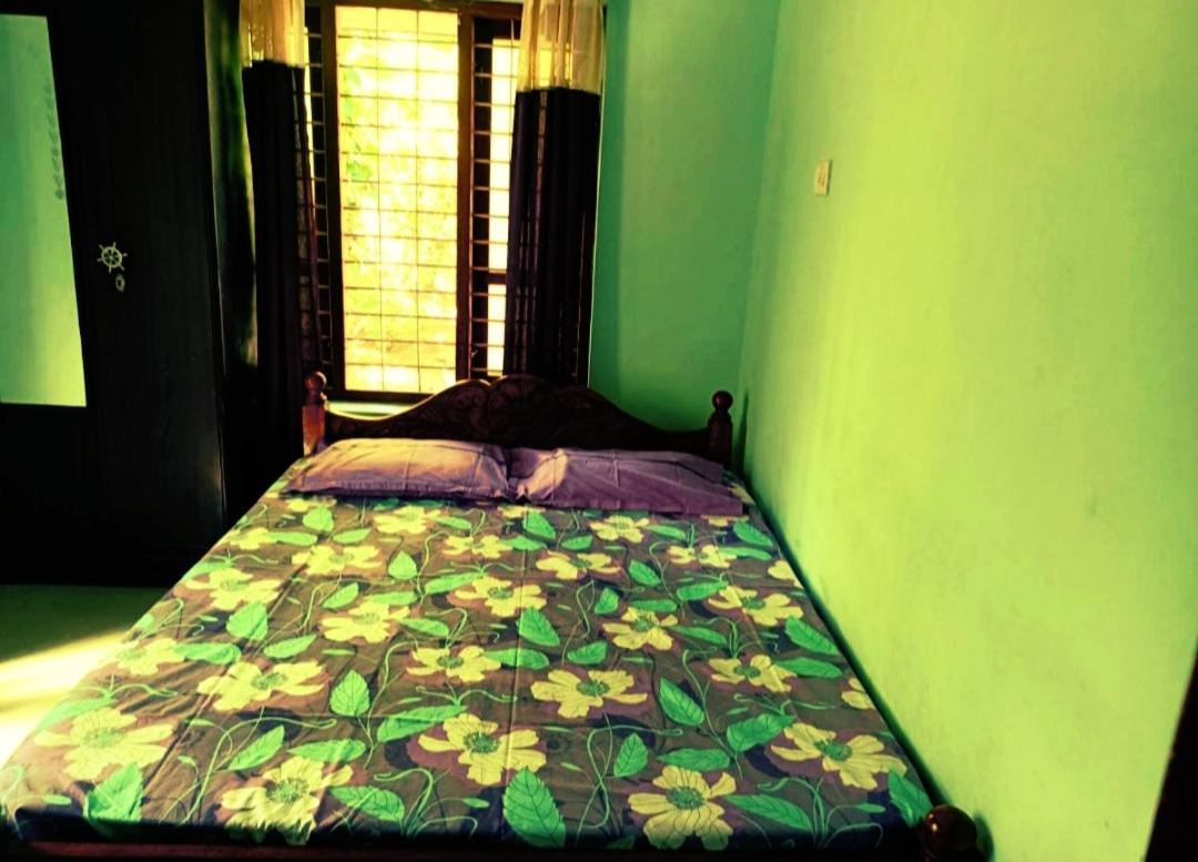 Tnt Home Stay Varkala Thiruvananthapuram ภายนอก รูปภาพ